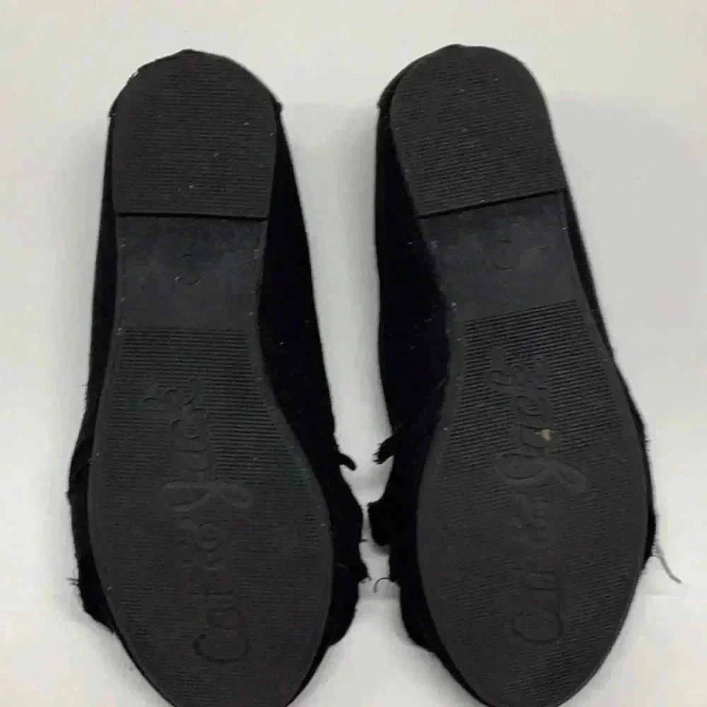 Cat & Jack Size 1 Black Girls Flats. (Preloved)
